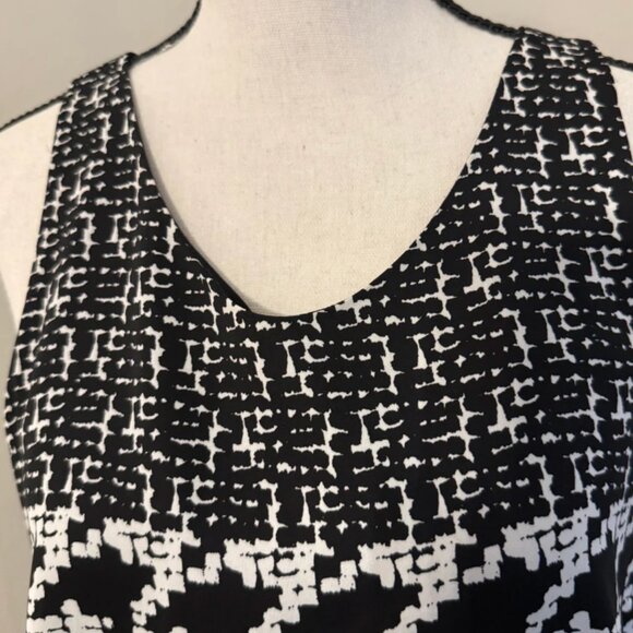 CAbi #3090 Broken Check Sleeveless Blouse Black White Houndstooth -XS - Picture 5 of 5